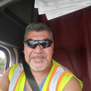 Meet your Posher, Lucho